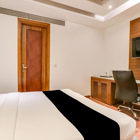 Townhouse 939 Hotel Gagan Inn Near Satyam Inox Patel Nagar New Delhi Exterior foto