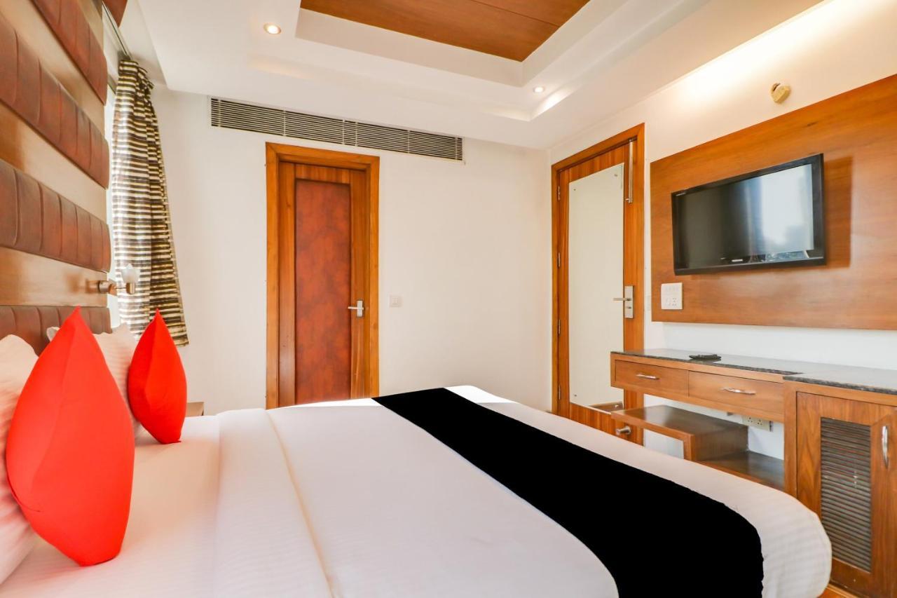 Townhouse 939 Hotel Gagan Inn Near Satyam Inox Patel Nagar New Delhi Exterior foto