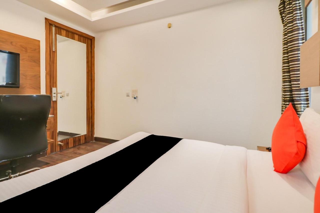 Townhouse 939 Hotel Gagan Inn Near Satyam Inox Patel Nagar New Delhi Exterior foto